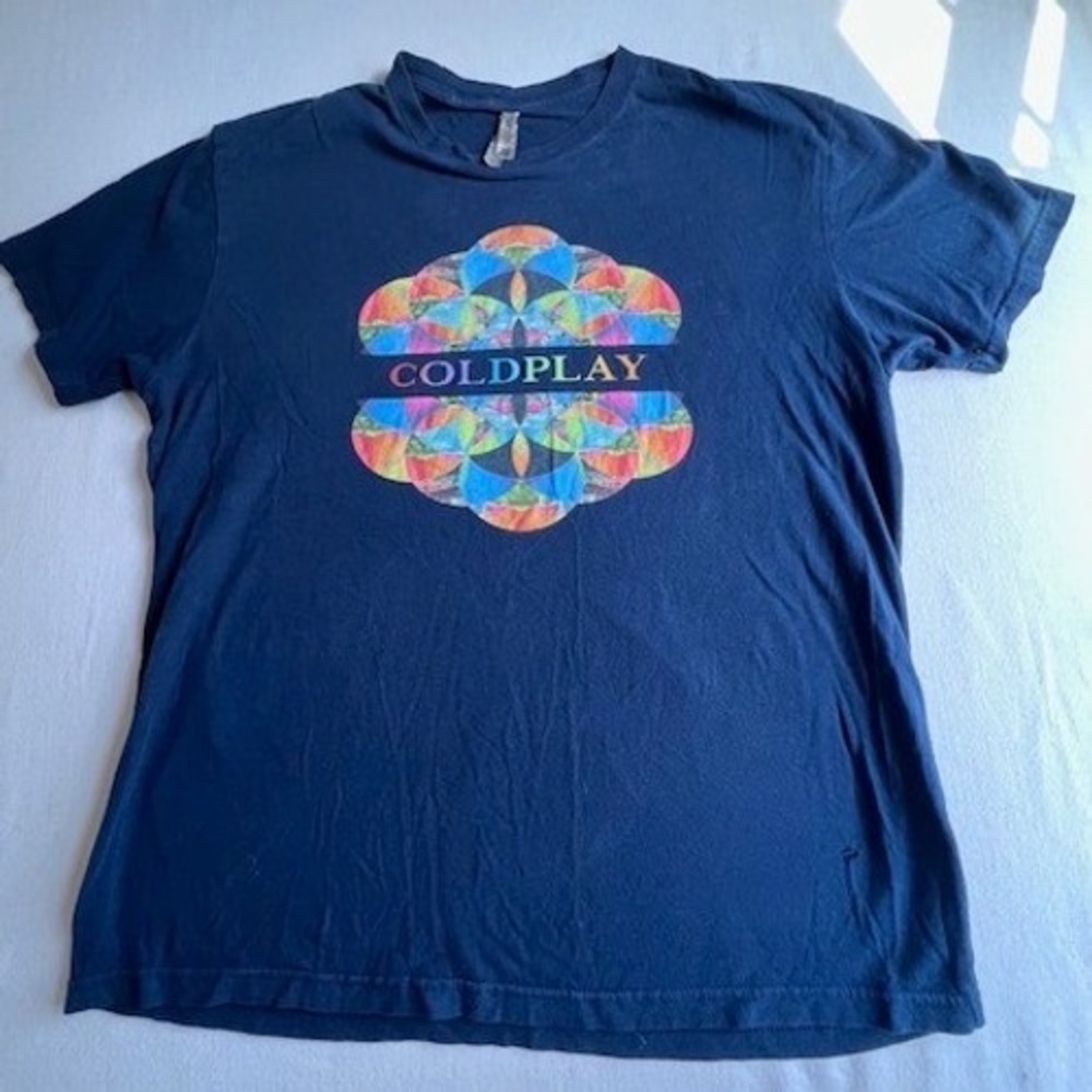 Coldplay T Shirt Mens Medium Blue A Head Full of Dreams 2017 World Tour Graphic
